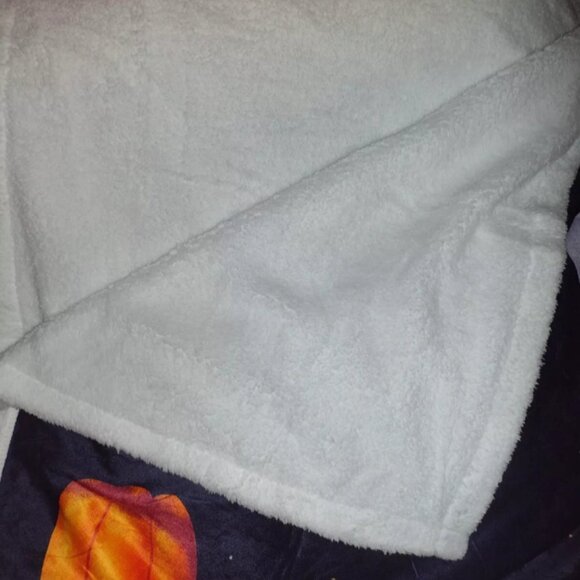 Cute Halloween Throw Blanket Ghost Pumpkin Moon Bats - Picture 2 of 7